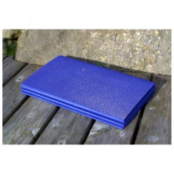 Basic Nature Isomatte Faltbar - Sleeping Mat 9 Basic Nature Isomatte Faltbar - Sleeping Mat -CampNest Outdoors Shop basic nature isomatte faltbar sleeping mat detail 4