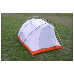 SafeHouse 2 - 2-person Tent -CampNest Outdoors Shop slingfin safehouse 2 2 person tent detail 6