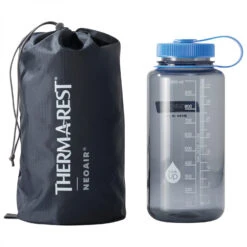 Therm-a-Rest NeoAir Venture - Sleeping Mat -CampNest Outdoors Shop therm a rest neoair venture sleeping mat detail 4